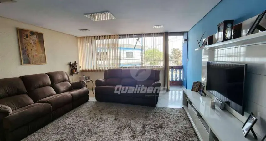 Sobrado com 3 dormitórios à venda, 234 m² por R$ 600.000,00 - Vila Assis Brasil - Mauá/SP