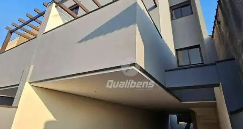 Sobrado com 3 dormitórios sendo 1 suíte à venda, 250 m² por R$ 1.200.000 - Parque São Vicente - Mauá/SP