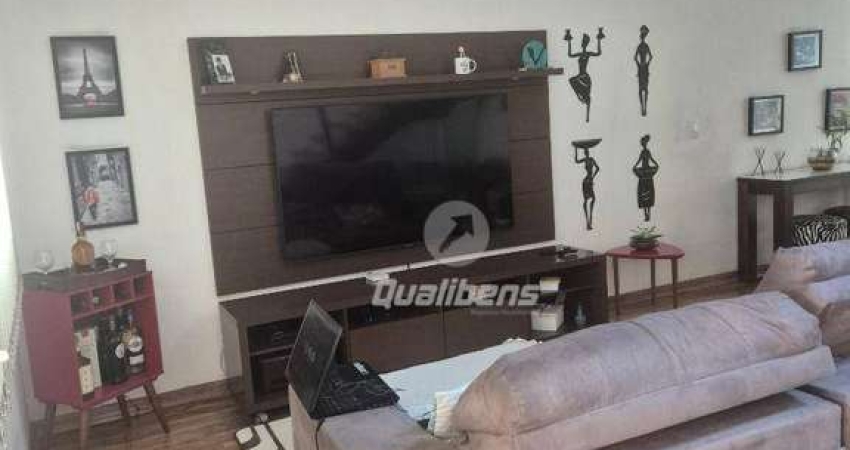 Sobrado com 3 dormitórios sendo 1 suíte à venda, 179 m² por R$ 1.100.000 - Parque São Vicente - Mauá/SP