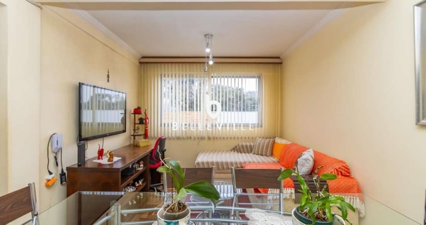 Apartamento com 02 dormitórios semimobiliado na Mercês - 91m²