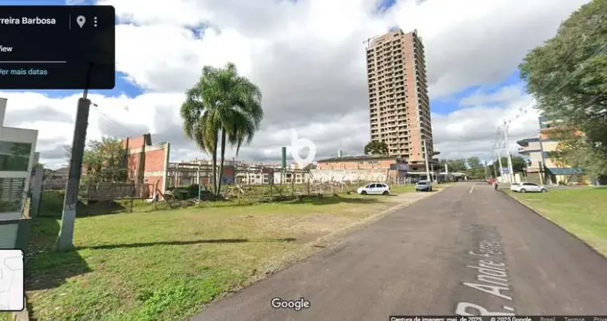 Terreno à venda na Rua Francisco Raitan, 7000, Capão Raso, Curitiba