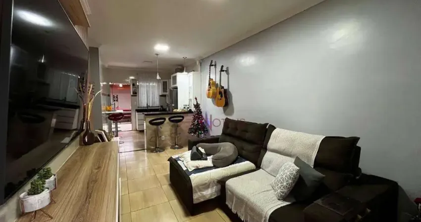 Casa com 2 dormitórios à venda, 180 m² por R$ 290.000 - Vila Suzana - Mateus Leme/MG