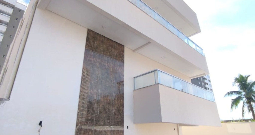 Triplex com Suíte, Piscina e Área Gourmet – Alto Padrão e Personalização! Mirim