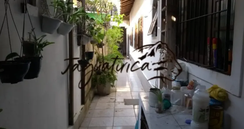 Casa Geminada com Quintal e Churrasqueira na Ocian – Conforto Perto da Praia!