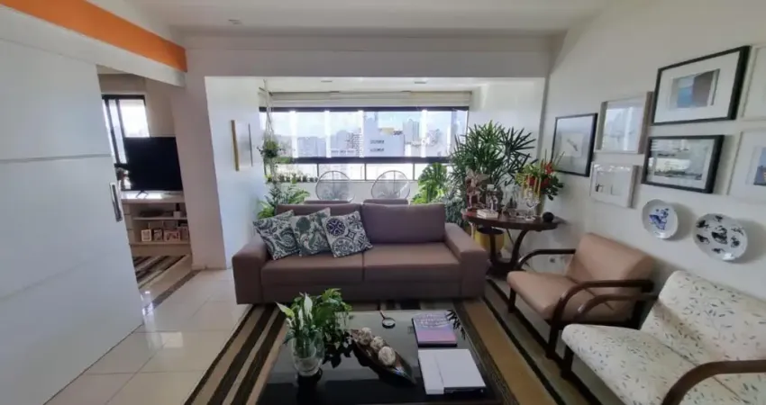 Apartamento com 4 quartos à venda na Rua das Hortênsias, 1, Pituba, Salvador