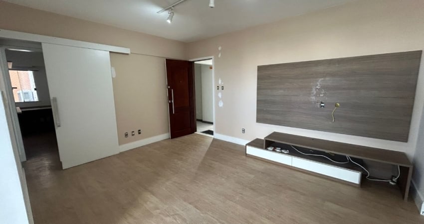 Apartamento com 3 quartos para alugar na Rua do Jaborandi, 303, Caminho das Árvores, Salvador