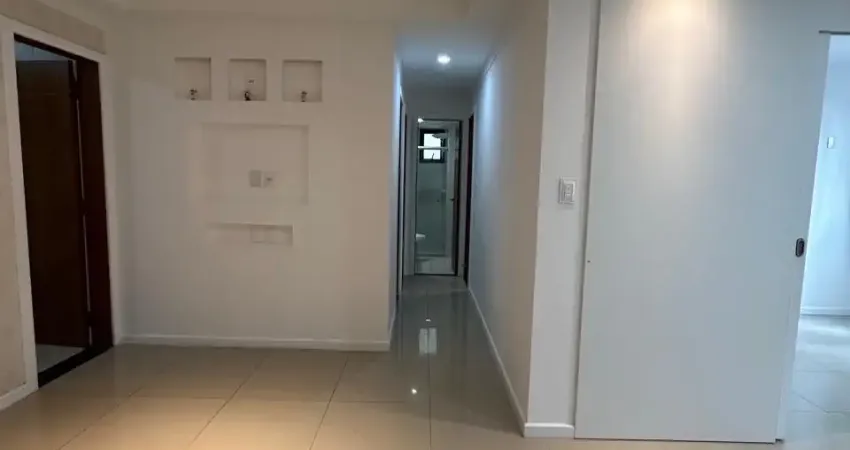 Apartamento com 2 quartos para alugar na Rua Mato Grosso Loja 4, 34, Pituba, Salvador