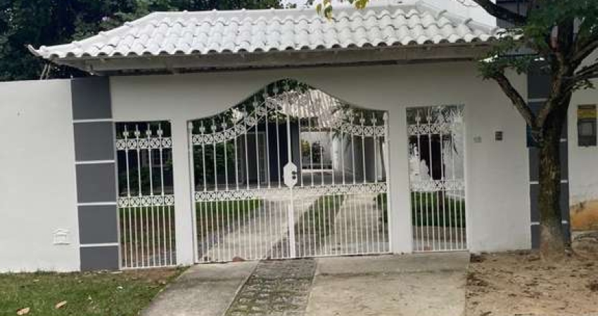 Casa em Condomínio para Venda em Rio de Janeiro, Campo Grande, 3 dormitórios, 1 banheiro, 4 vagas