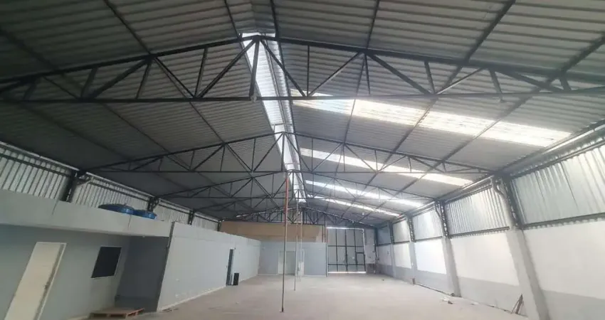 Galpão para locação em rio de janeiro, campo grande, 2 banheiros