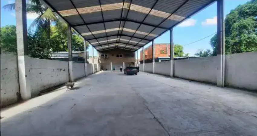 Galpão para Locação em Duque de Caxias, Jardim Primavera, 1 banheiro