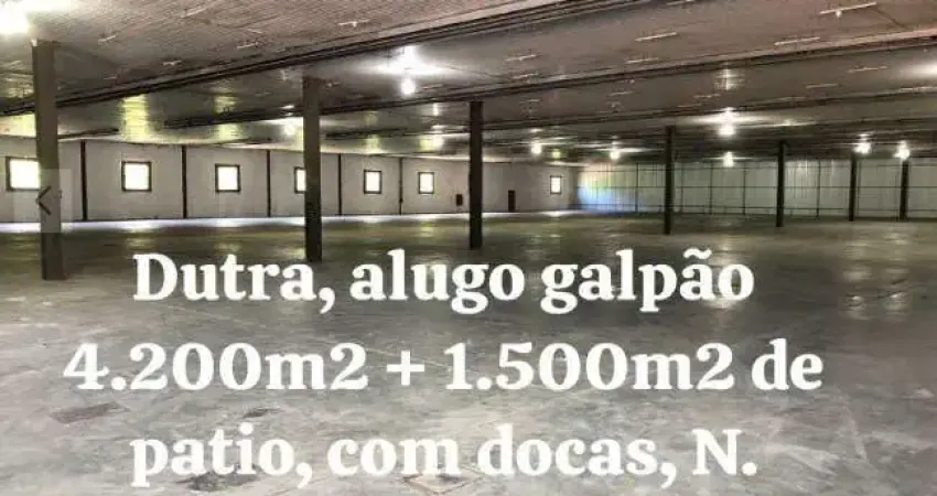 Galpão para Locação em Nova Iguaçu, Comendador Soares, 2 banheiros