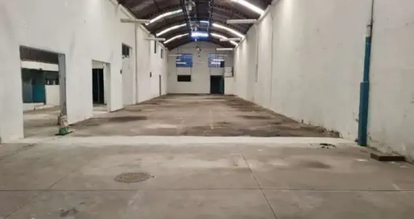 Galpão para Locação em Rio de Janeiro, Vigário Geral, 4 banheiros