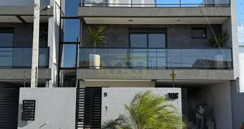 Triplex novo e moderno na planta em ótima localização a 20mts da avenida jacob m