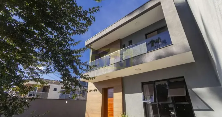 Incrível Sobrado de esquina com terreno amplo no Pineville em Pinhais !