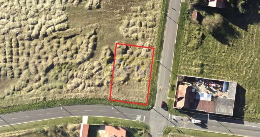 Terreno com 774,18m2 no Centro de PInhais