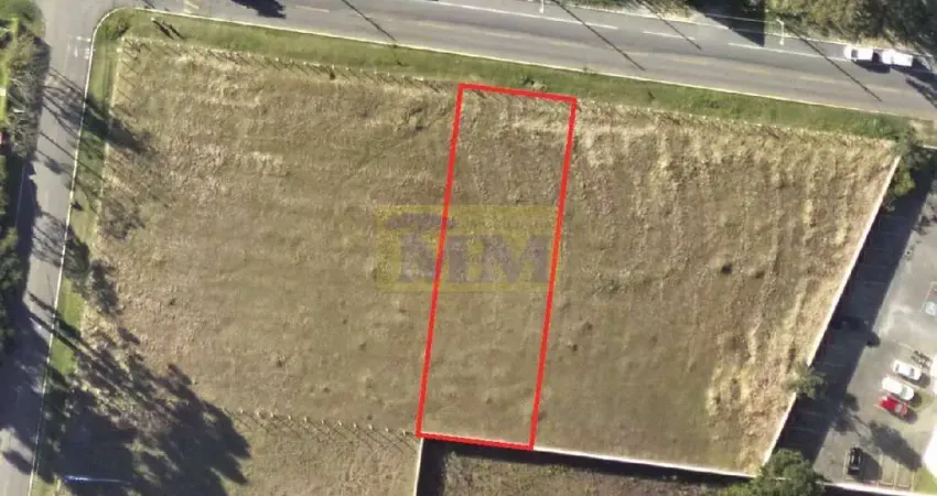 Terreno com 818,85m2 no Centro de PInhais