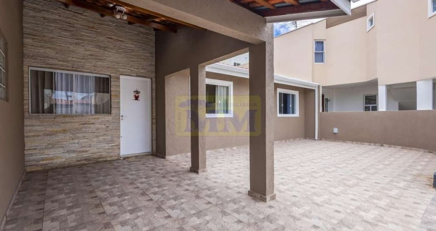 Casa em condomínio fechado com 3 quartos à venda na Rua Líbia, 495, Pineville, Pinhais