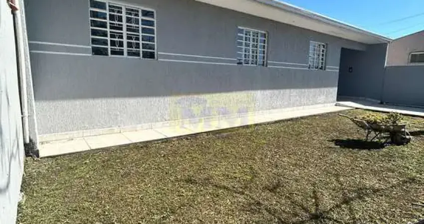 Casa 3 dormitórios com terreno de 494m² no bairro Santa Mônica em Piraquara/PR