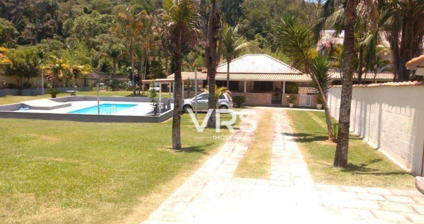 Casa com 4 dormitórios à venda, 190 m² por R$ 980.000,00 - Prata - Teresópolis/RJ
