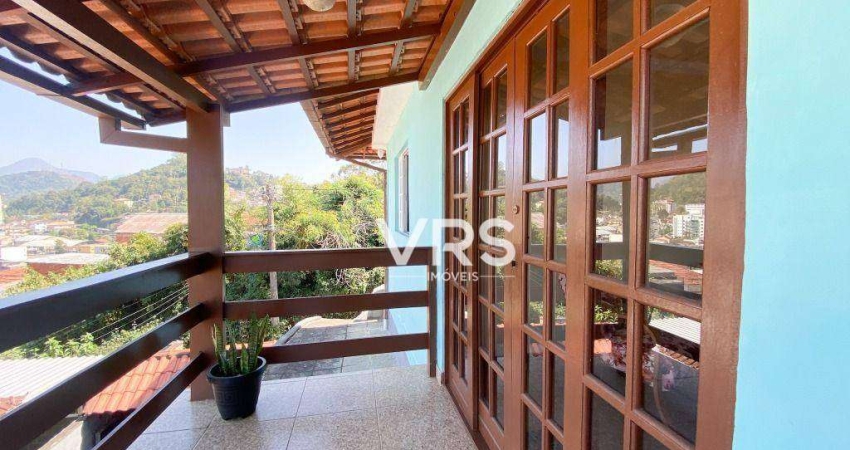 Casa com 3 dormitórios à venda, 176 m² por R$ 650.000,00 - Tijuca - Teresópolis/RJ