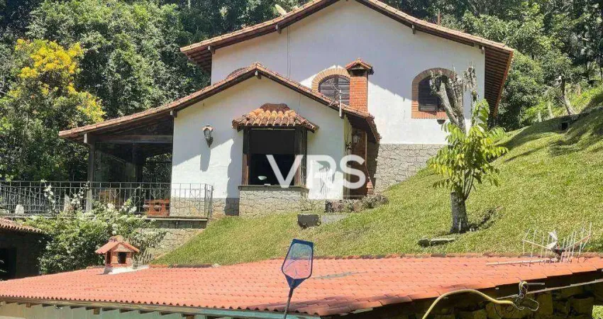 Casa com 5 dormitórios à venda, 300 m² por R$ 2.000.000,00 - Parque do Imbui - Teresópolis/RJ