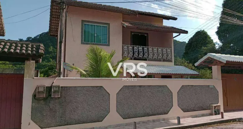 Casa com 2 dormitórios à venda, 108 m² por R$ 425.000,00 - Parada Modelo - Guapimirim/RJ