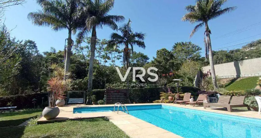 Casa com 5 dormitórios à venda, 269 m² por R$ 1.290.000,00 - Albuquerque - Teresópolis/RJ