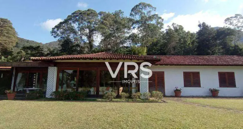 Casa com 6 dormitórios à venda, 844 m² por R$ 3.800.000,00 - Quebra Frascos - Teresópolis/RJ