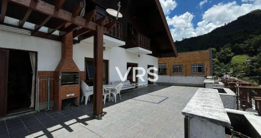 Cobertura com 4 dormitórios à venda, 168 m² por R$ 950.000,00 - Taumaturgo - Teresópolis/RJ