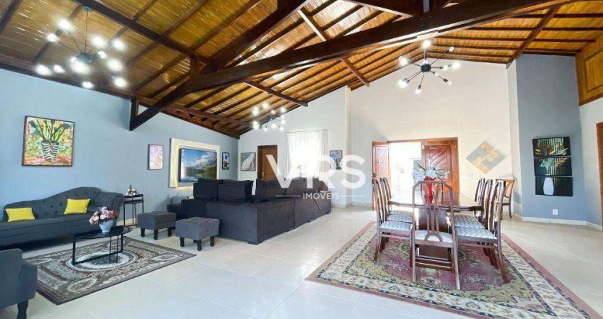 Linda casa em condominio Teresopolis