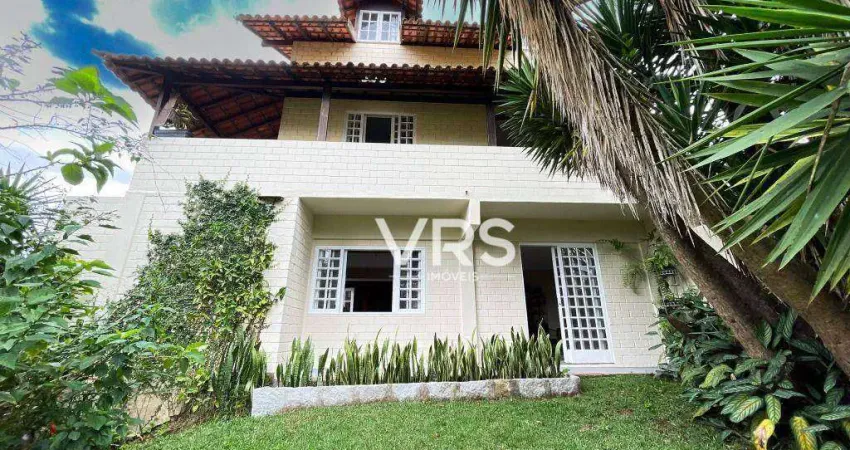 Casa com 4 dormitórios à venda, 94 m² por R$ 650.000,00 - Cascata Guarani - Teresópolis/RJ
