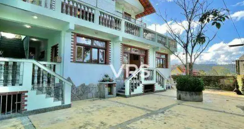Casa à venda, 344 m² por R$ 1.200.000,00 - Golfe - Teresópolis/RJ