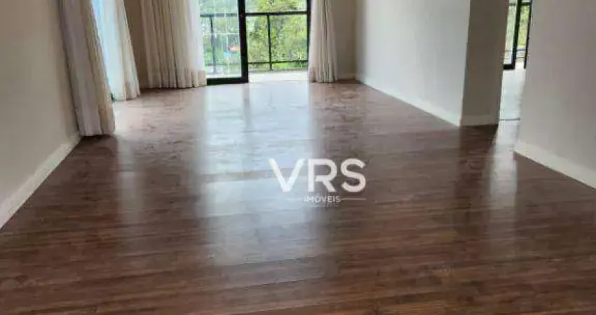 Casa com 3 dormitórios à venda, 118 m² por R$ 845.000,00 - Fazendinha - Teresópolis/RJ