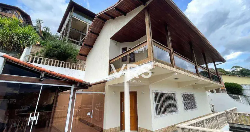 Casa com 4 dormitórios à venda, 195 m² por R$ 940.000,00 - Panorama - Teresópolis/RJ