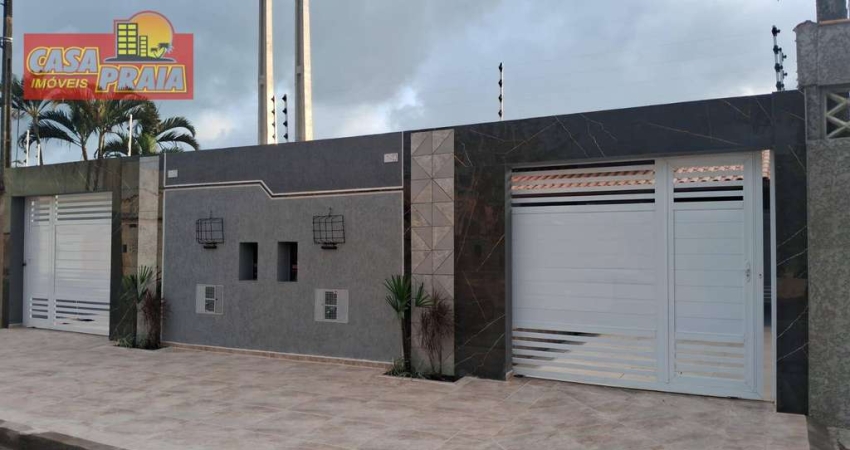 Linda casa excelente acabamento 3 dormitórios, piscina, 85 m² por R$ 369.000 - Vila Nova Itanhaém - Itanhaém/SP