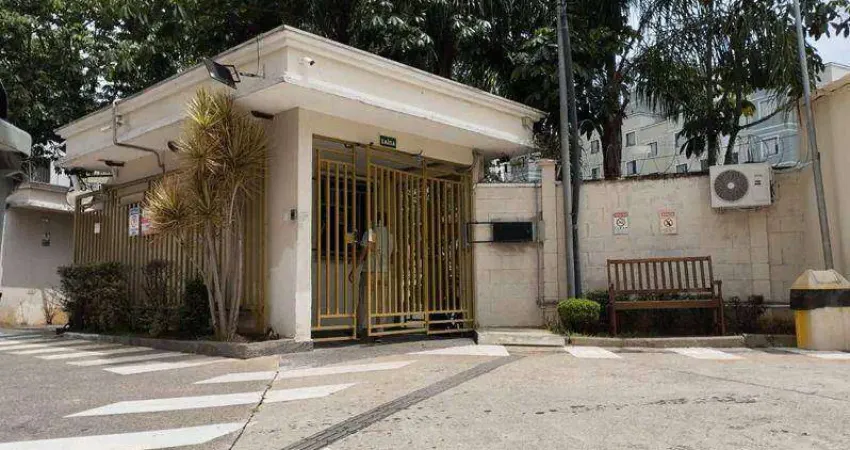 Apartamento com 2 dormitórios à venda, 47 m² por R$ 235.000,00 - Campo Limpo - São Paulo/SP