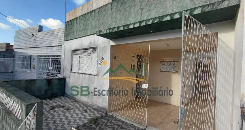 Casa com 3 quartos para alugar na Praça Almirante Gonçalves, 277, Alecrim, Natal