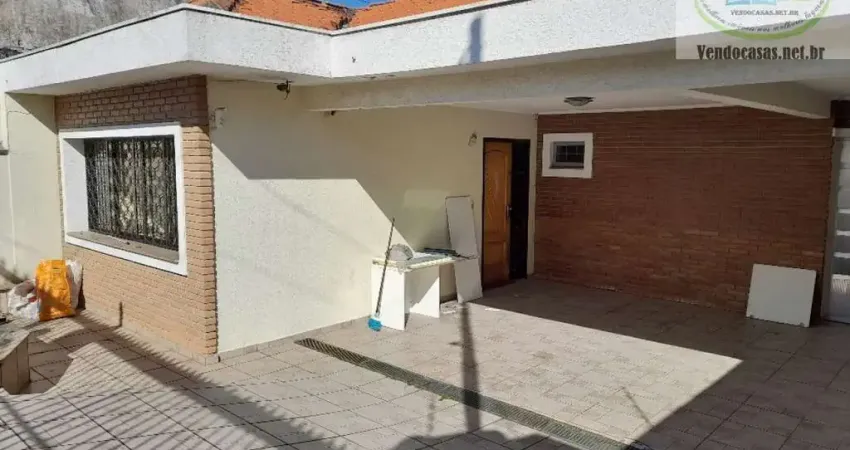 Casa térrea com 03 suítes - venda/locação - campo grande/marajoara