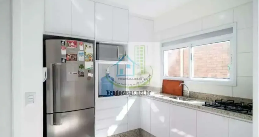 Sobrado em condomínio com 02 suítes - venda - bairro campo grande -  são paulo