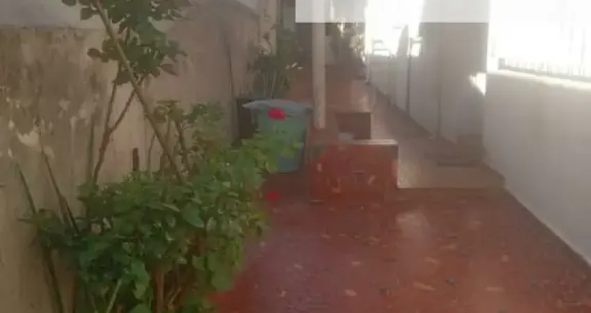 Casa com 2 quartos à venda na Rua Pierre de Beranger, 278, Vila São Pedro, São Paulo