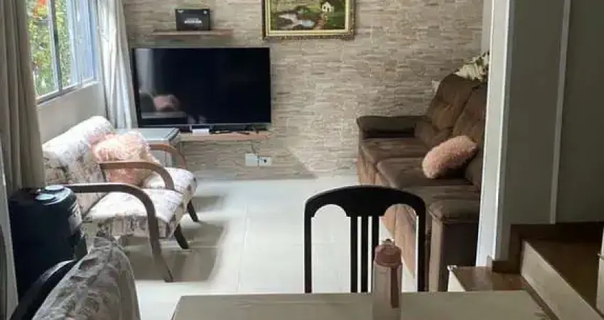 Casa com 3 quartos à venda na Rua João Fernandes Camisa Nova Júnior, 637, Jardim São Luís, São Paulo