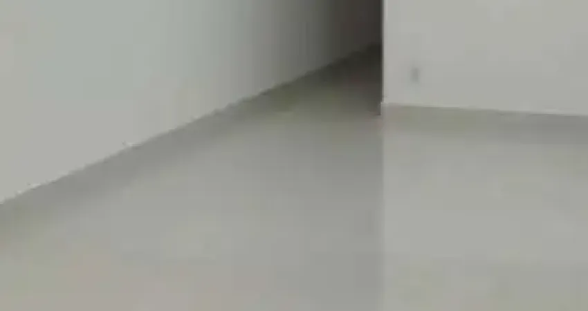 Sobrado  com 4 dormitórios, sendo 1 suite todo reformado   4 banheiros garantem . além do espaço int