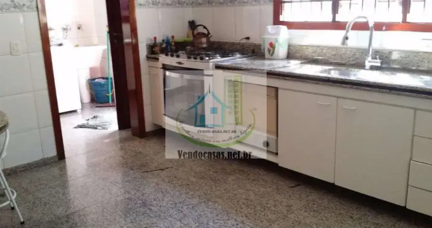 Casa em condomínio fechado com 4 quartos à venda na Rua Alceu Antônio da Luz, 111, Campo Grande, São Paulo