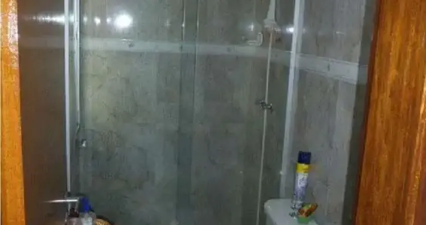 Apto com 73 metros quadrados com 3 dormitórios sendo 1 suite com varanda,sol da manhã em todos os cô