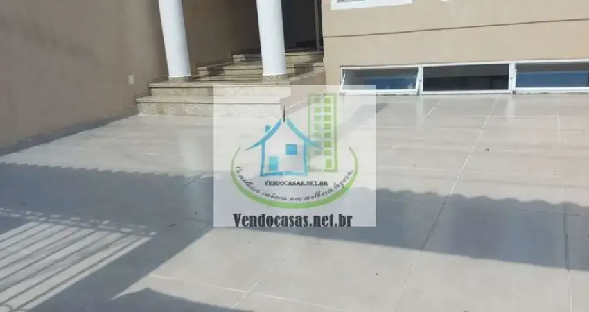 Sobrado novo com  3 suite ,vaga 3 carros living para 4 ambientes ,cozinha lavabo ,salão de festas qu