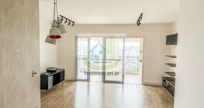 Apto com sala ampliada com churrasqueira 2 dormitórios com armários embutidos ,sacada fechada ,cozin