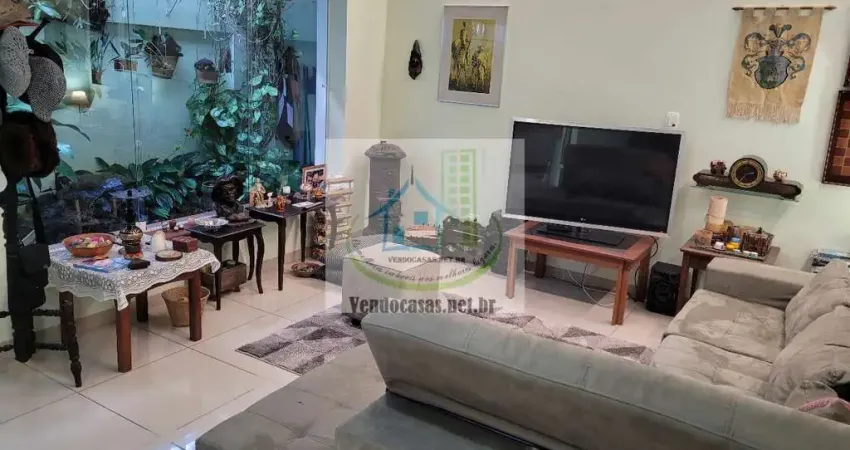 Sobrado chacará santo antonio; travessa da av. sto. amaro, altura do n.º 6.400