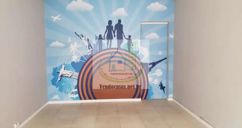 Casa comercial à venda na Rua Amador Bueno, 637, Santo Amaro, São Paulo