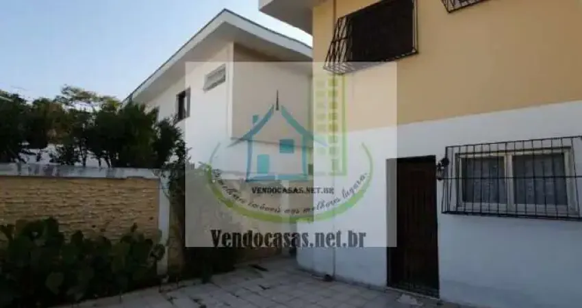 Casa com 3 quartos à venda na Rua Ângelo Cirello, 44, Alto da Boa Vista, São Paulo