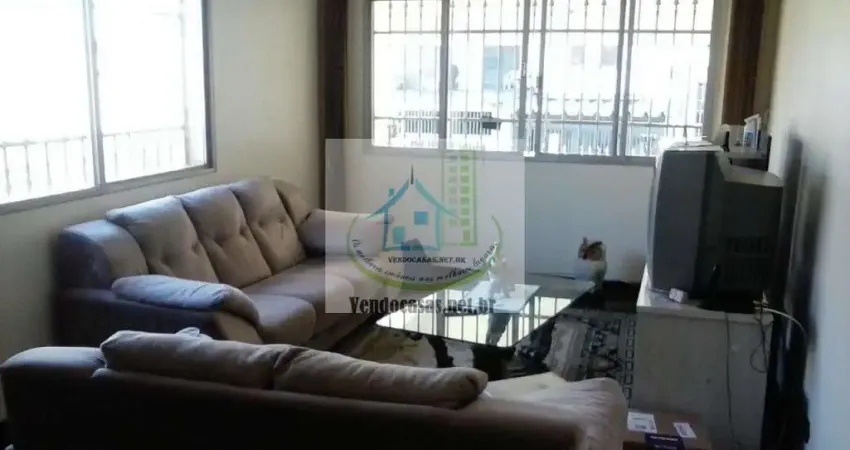 Casa com 3 quartos à venda na Rua Domingos Luiz Bueno, 532, Campo Grande, São Paulo